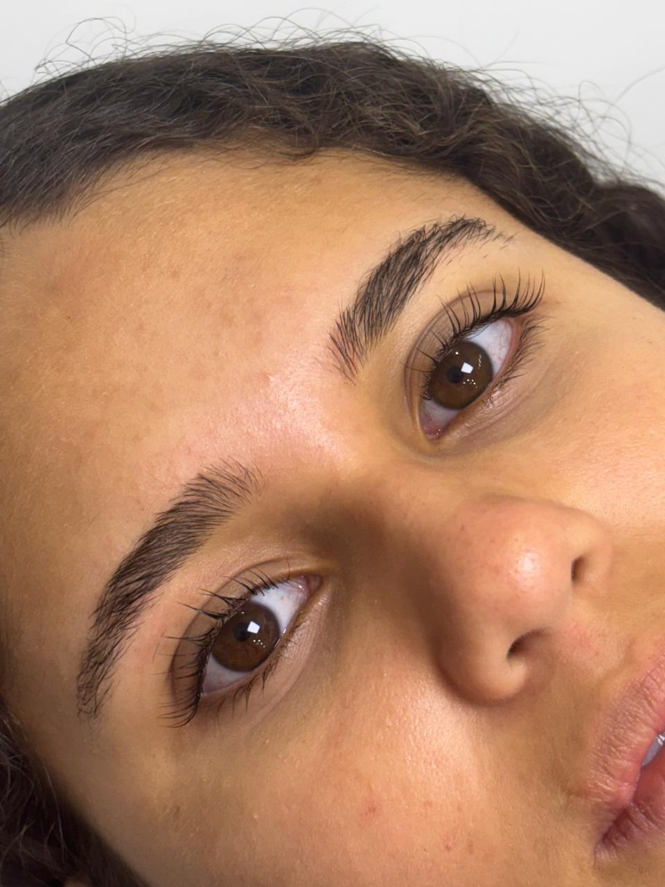 Lash Lifting